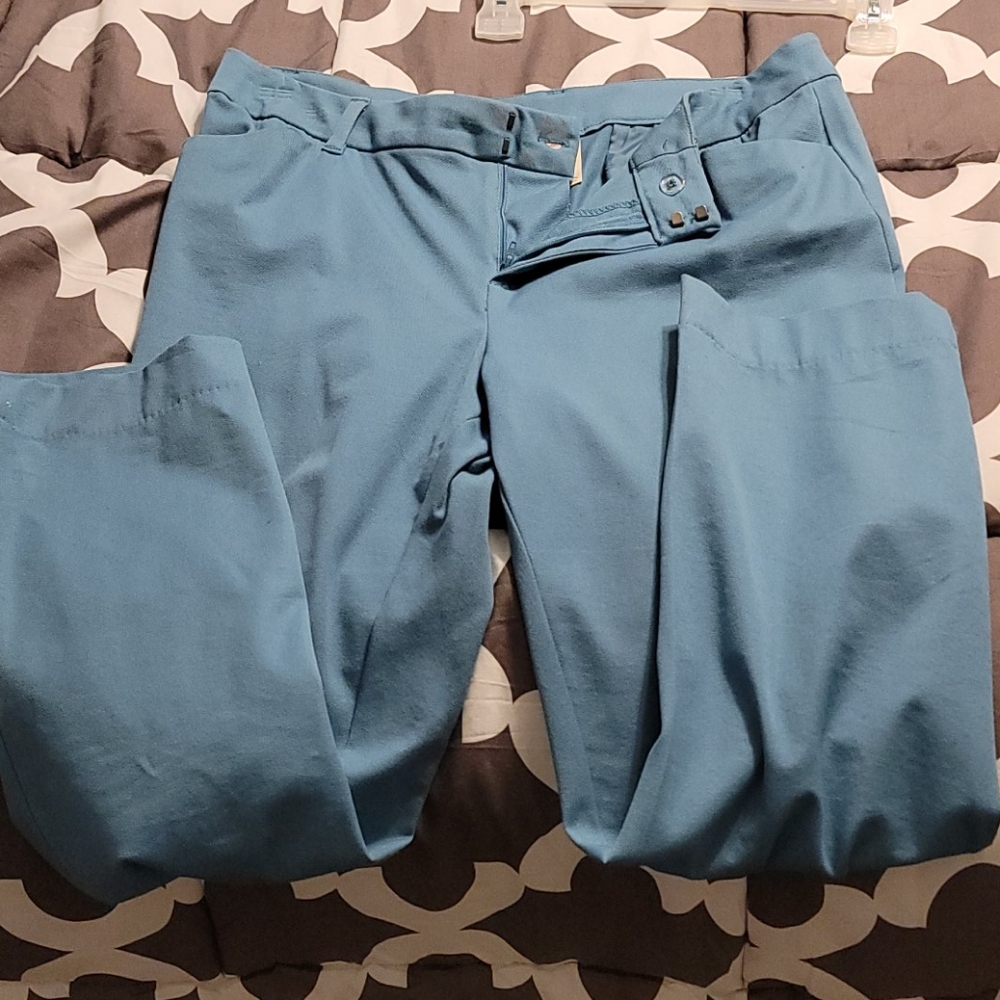 Faded Glory size 14 capri teal